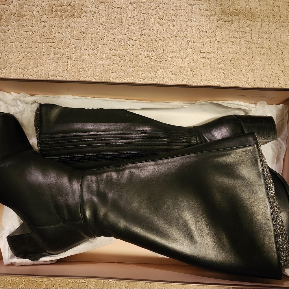 Black Leather Heeled‎ Knee Boots - Women
